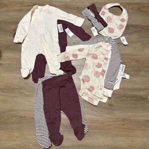 NWT 10-Piece Cotton Baby Layette in Size 0-3M